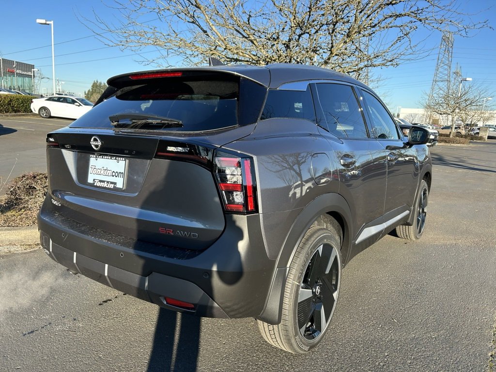 New 2025 Nissan Kicks SR w/ Illumination Package image 5