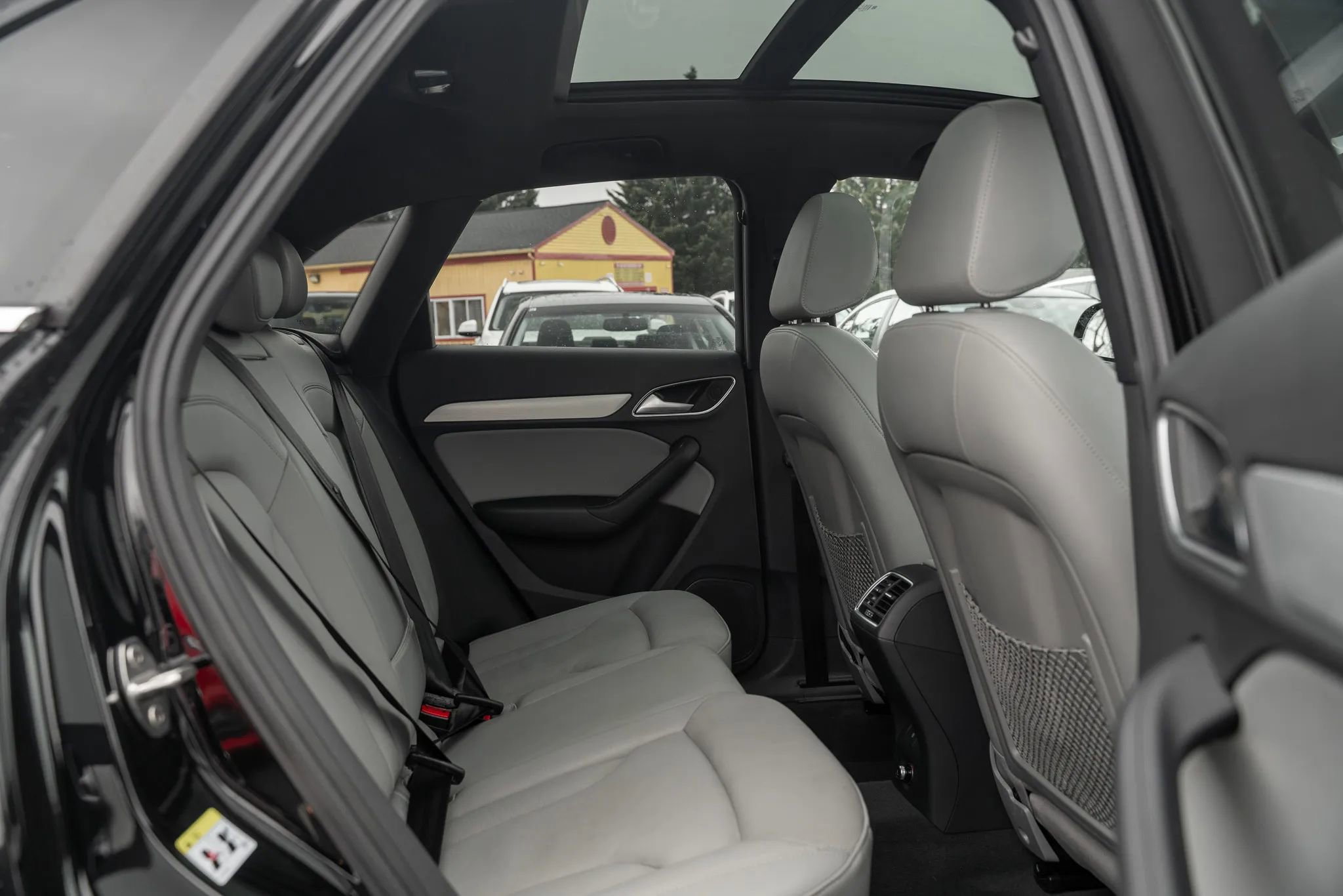 Used 2018 Audi Q3 2.0T Premium Plus w/ Premium Plus Package image 11