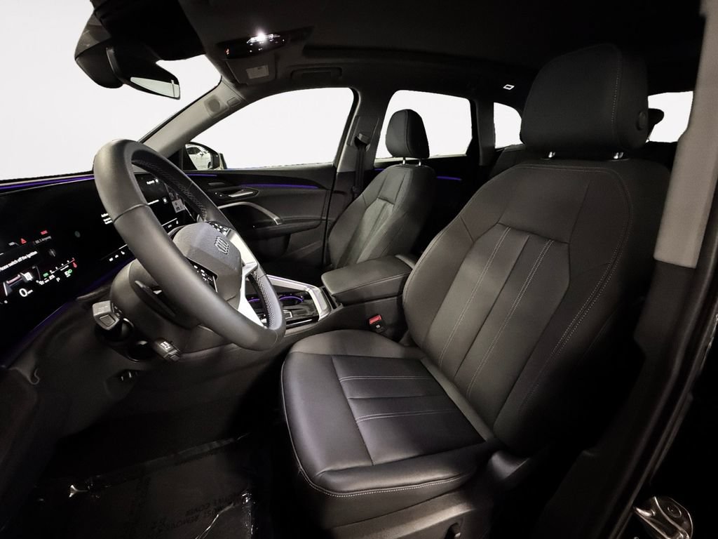 New 2025 Audi Q5 Premium AWD/4WD image 11