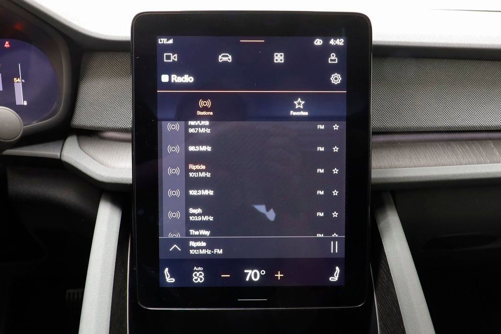 Used 2023 Polestar Polestar 2 Long Range Dual Motor w/ Pilot Pack image 9