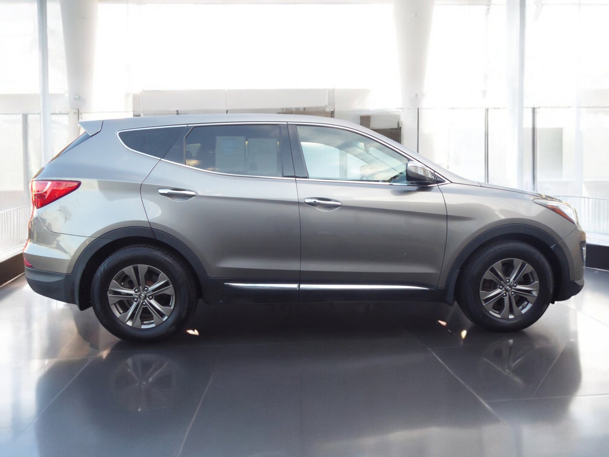 Used 2013 Hyundai Santa Fe Sport image 6