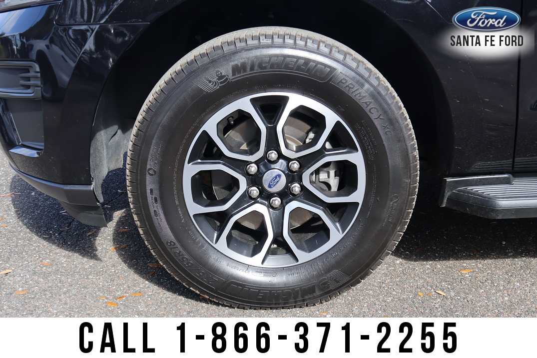 Used 2024 Ford Expedition XLT RWD image 6
