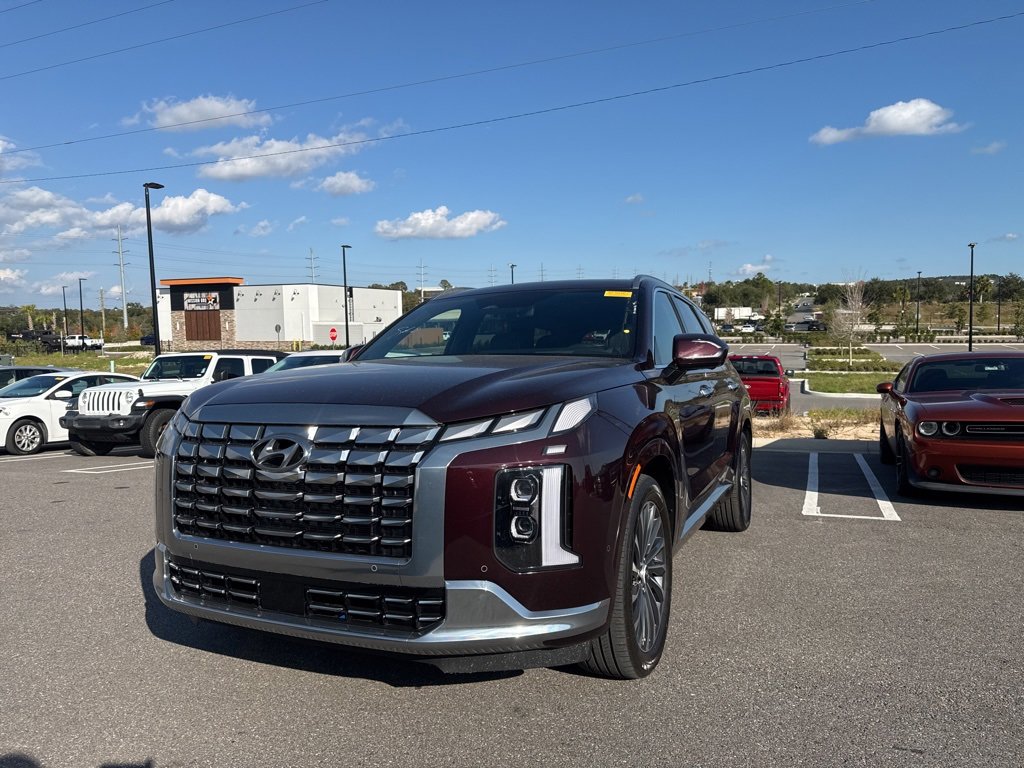 Used 2024 Hyundai Palisade Calligraphy image 7
