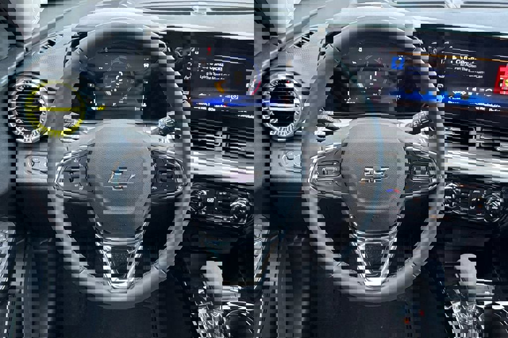 New 2026 Chevrolet Trax LT w/ Midnight Edition image 14