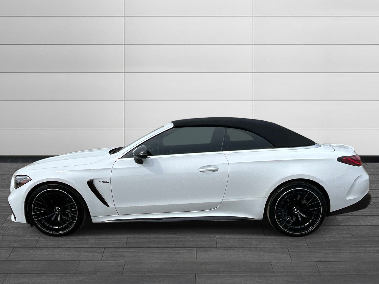 Used 2025 Mercedes-Benz CLE 53 AMG 4MATIC Cabriolet image 6