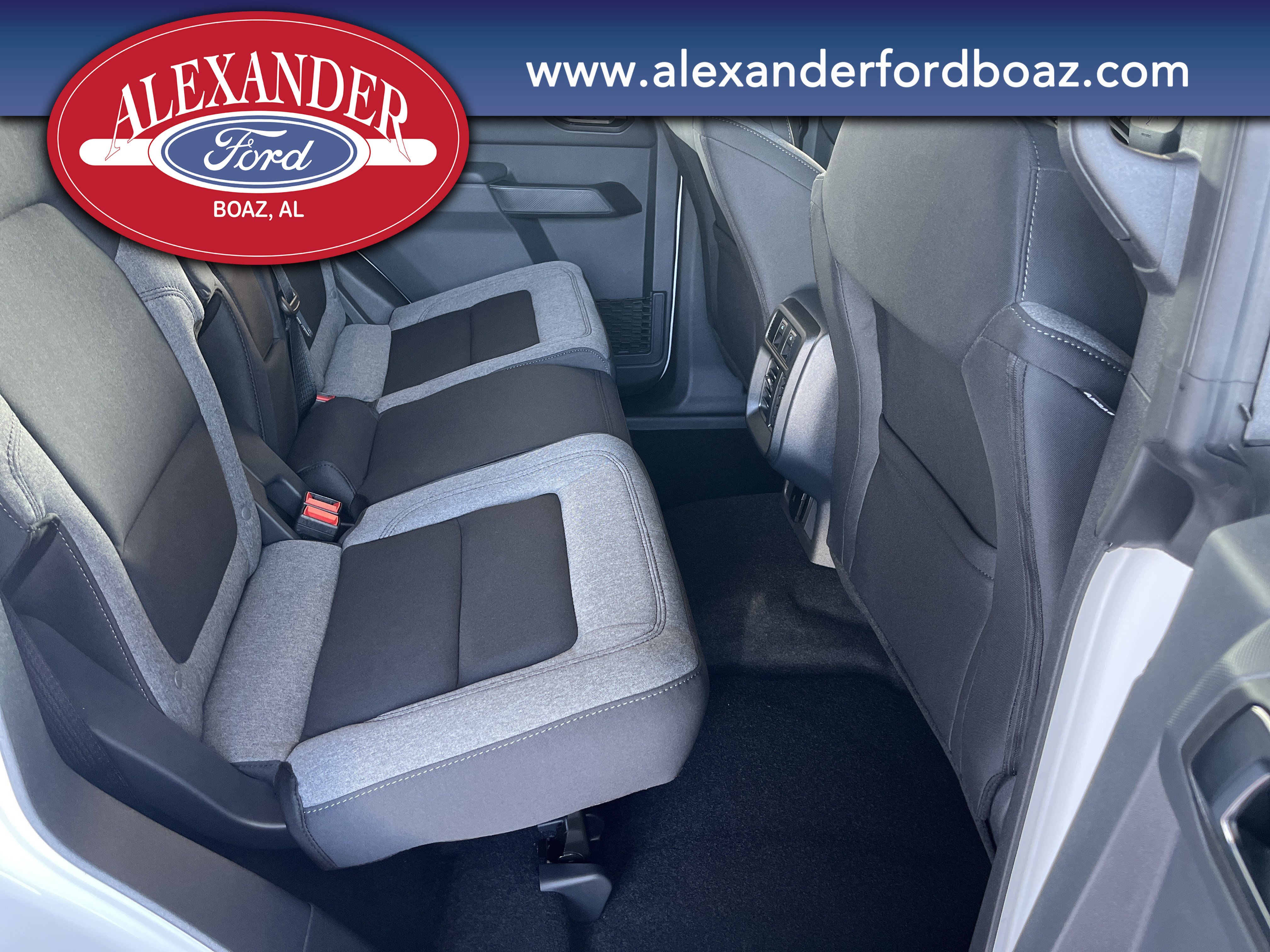 New 2025 Ford Bronco 4-Door image 16