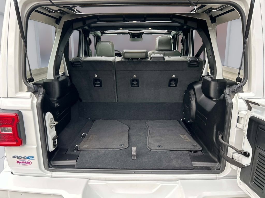 Used 2024 Jeep Wrangler High Altitude AWD/4WD image 15