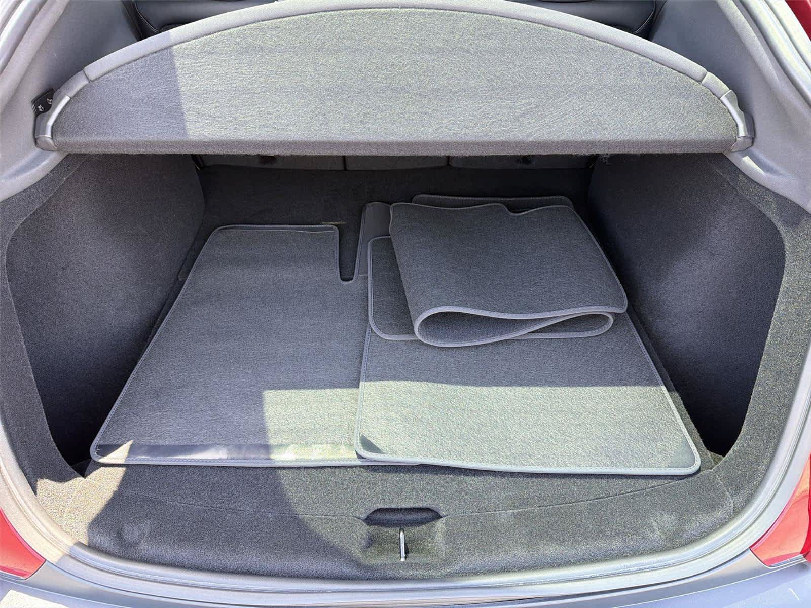 Used 2026 Tesla Model Y AWD image 21
