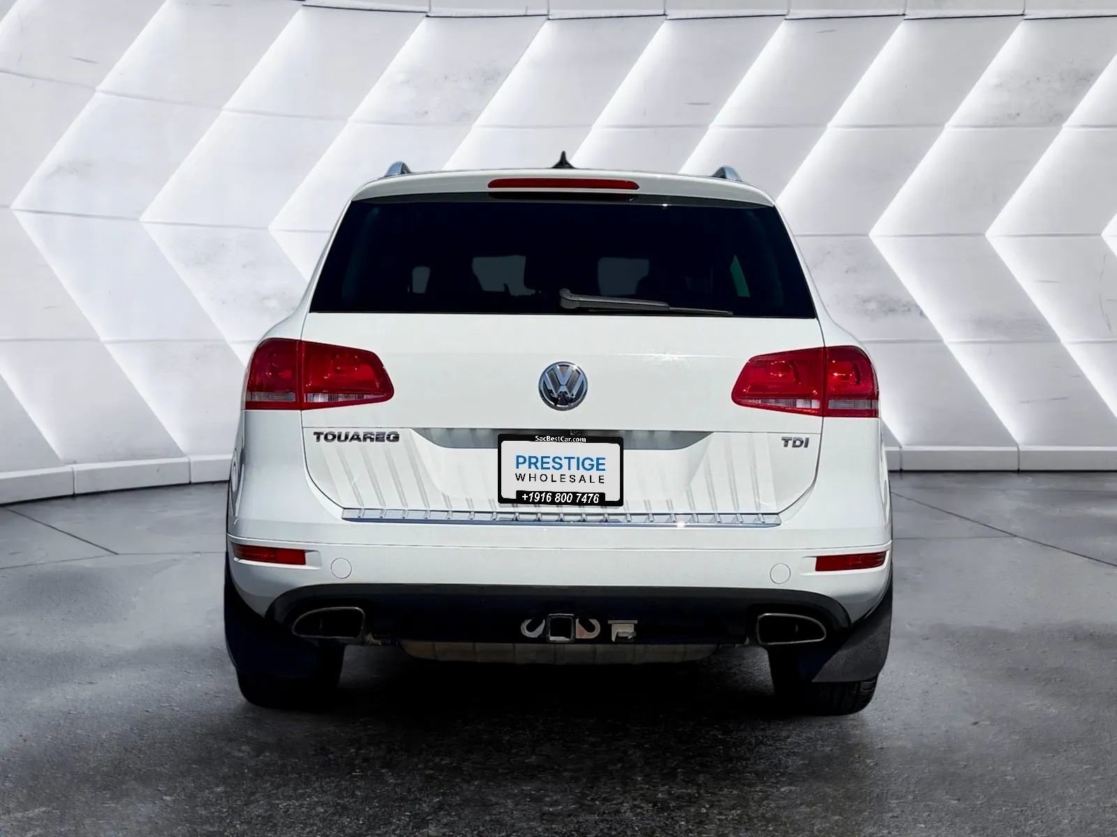 Used 2012 Volkswagen Touareg TDI AWD/4WD image 7
