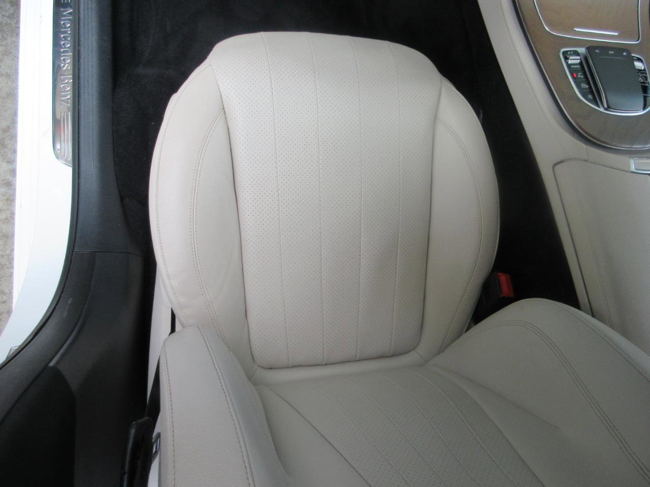 Used 2021 Mercedes-Benz E 350 Sedan image 12