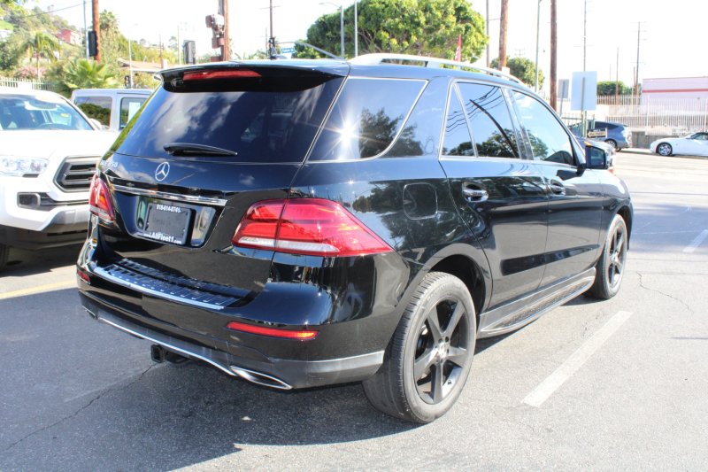 Used 2016 Mercedes-Benz GLE 350 w/ Premium Package image 6