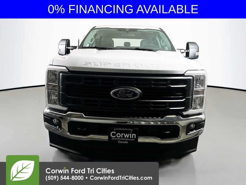 New 2026 Ford F250 XL w/ XL Chrome Package image 4