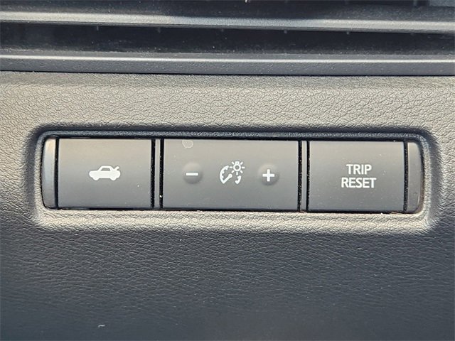 Used 2024 Nissan Altima 2.5 SV image 24