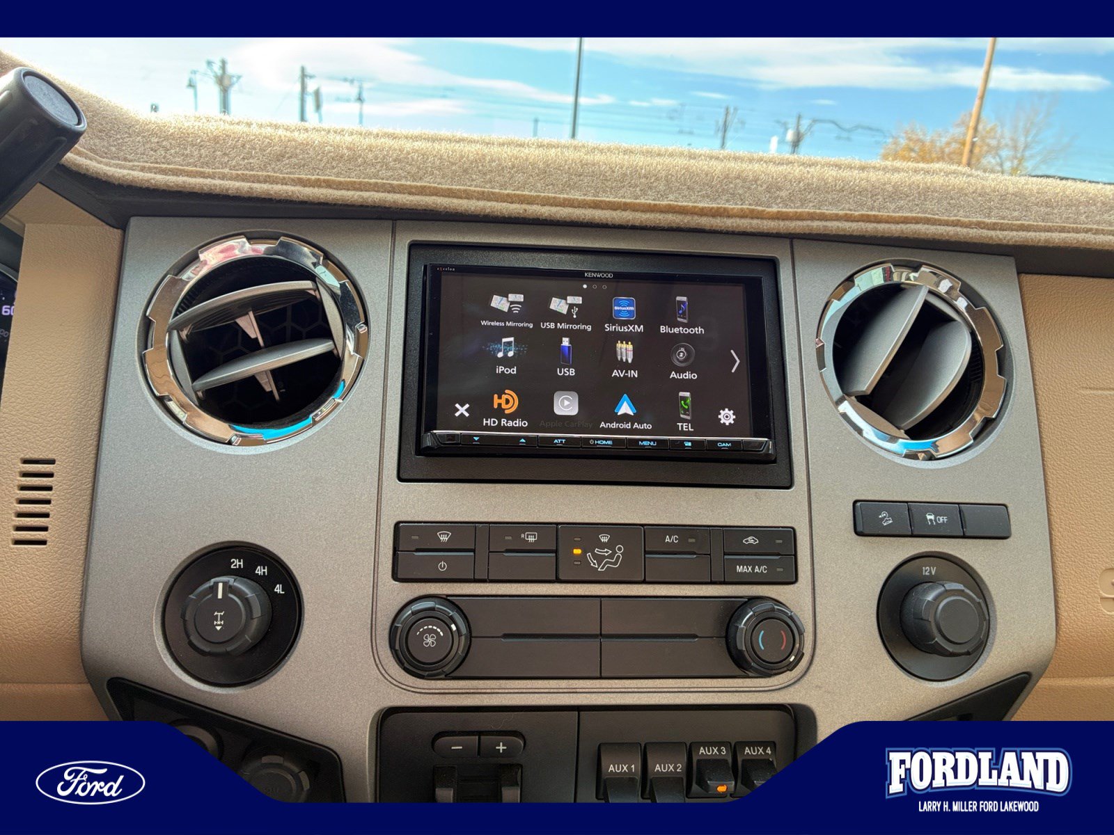 Used 2016 Ford F250 XLT w/ XLT Value Package AWD/4WD image 12