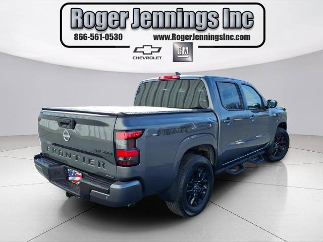 Used 2023 Nissan Frontier SV w/ Midnight Edition Package image 4