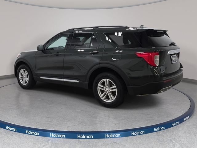 Used 2023 Ford Explorer XLT w/ Equipment Group 202A AWD/4WD image 8