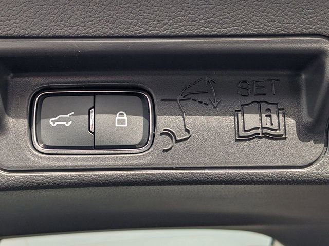 New 2026 Ford Explorer Active w/ Active Comfort Package image 30