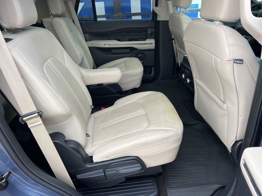 Certified 2023 Ford Expedition Platinum AWD/4WD image 14