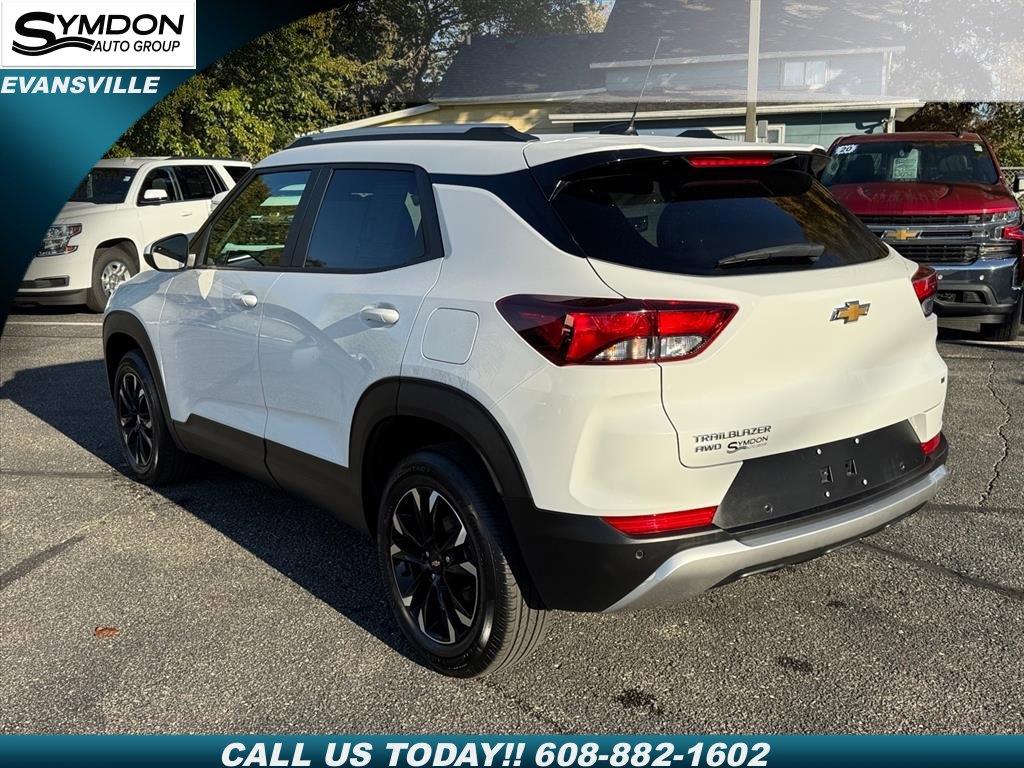 Used 2022 Chevrolet TrailBlazer LT w/ Convenience Package image 3
