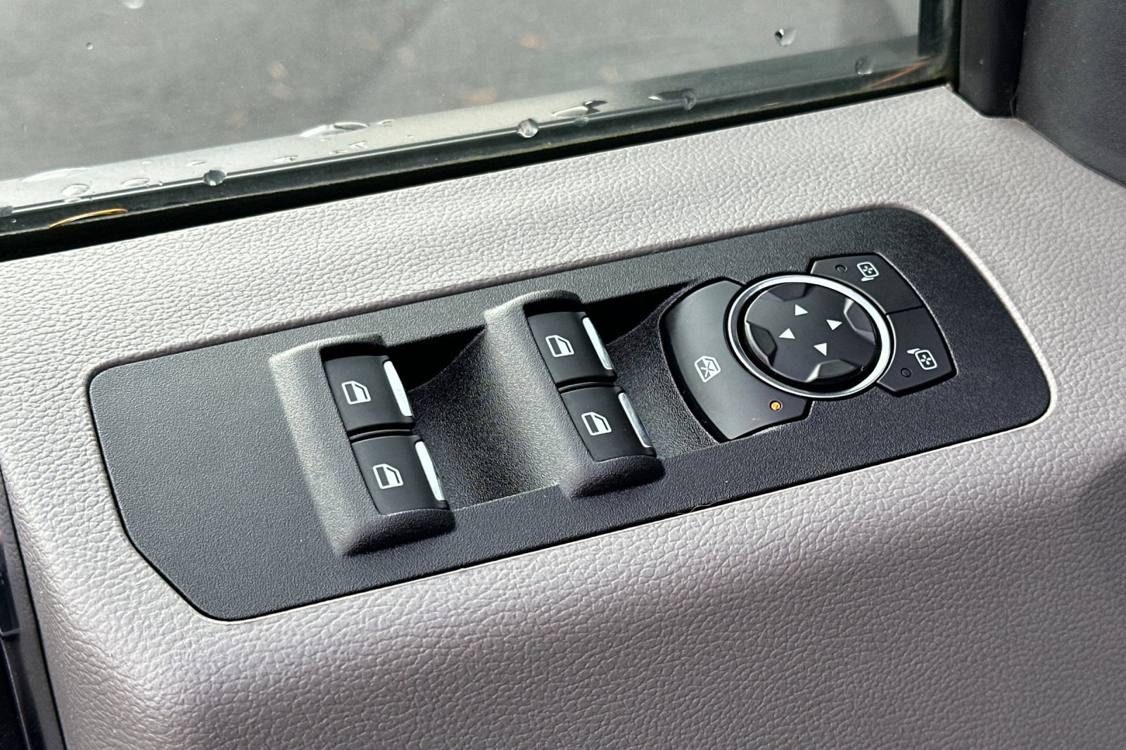 Used 2020 Ford F150 XLT w/ Max Trailer Tow Package image 12