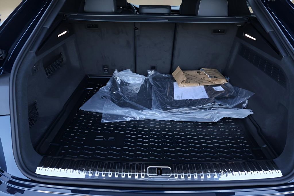 New 2026 Audi Q8 Premium Plus AWD/4WD image 16