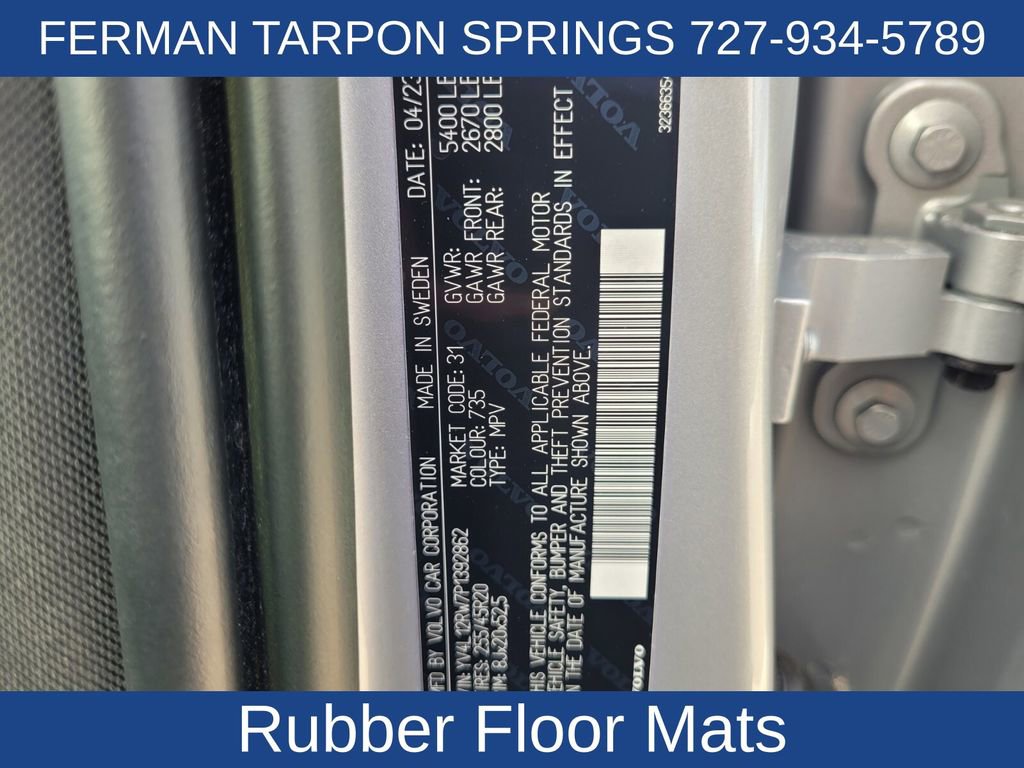 Certified 2023 Volvo XC60 B5 Plus w/ Climate Package image 22