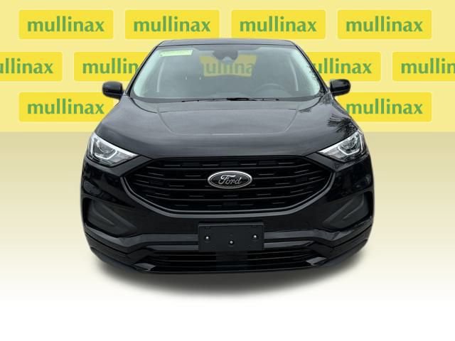 New 2024 Ford Edge SE w/ Black Appearance Package image 12