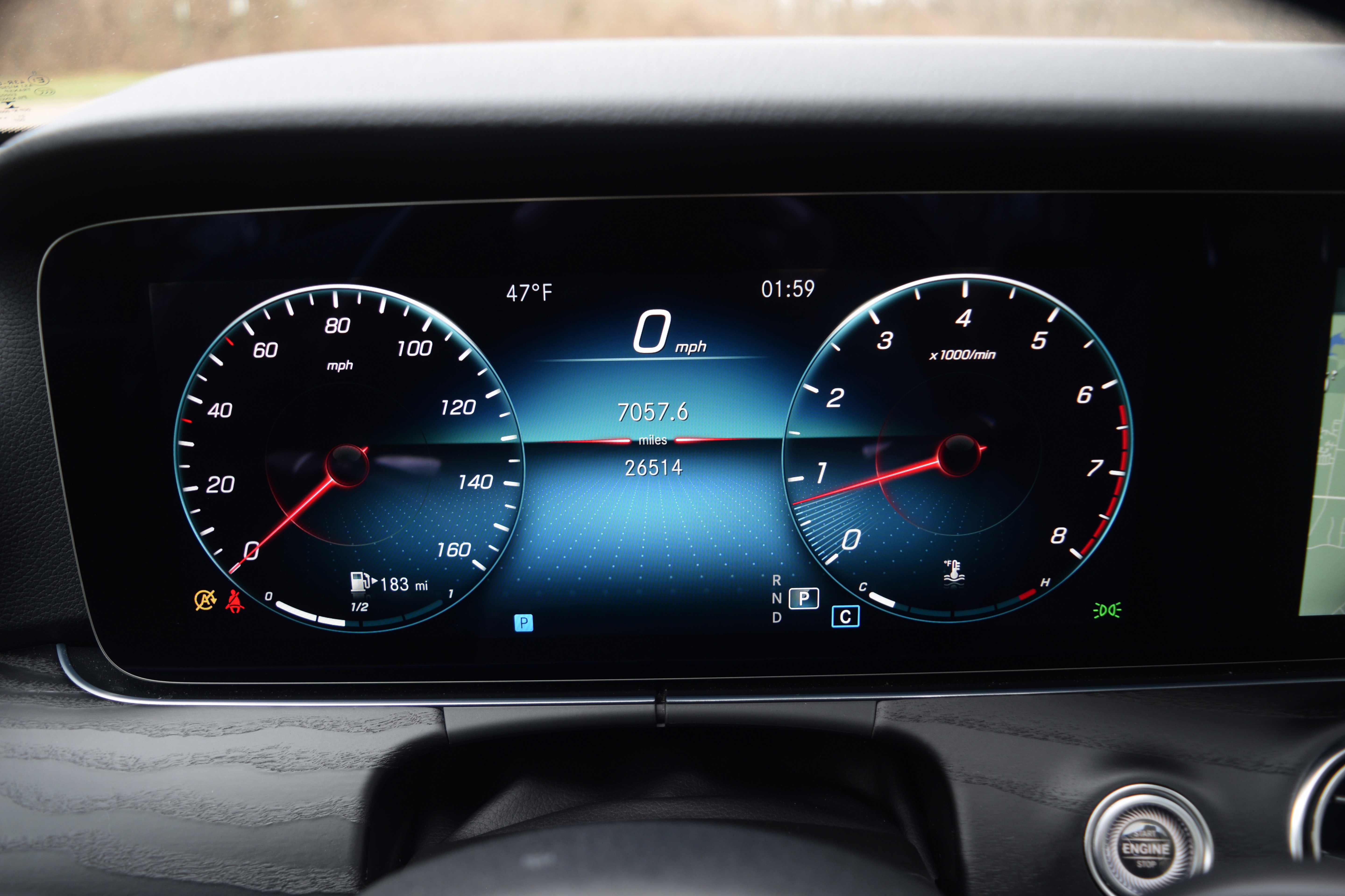 Used 2022 Mercedes-Benz E 350 4MATIC Sedan image 3