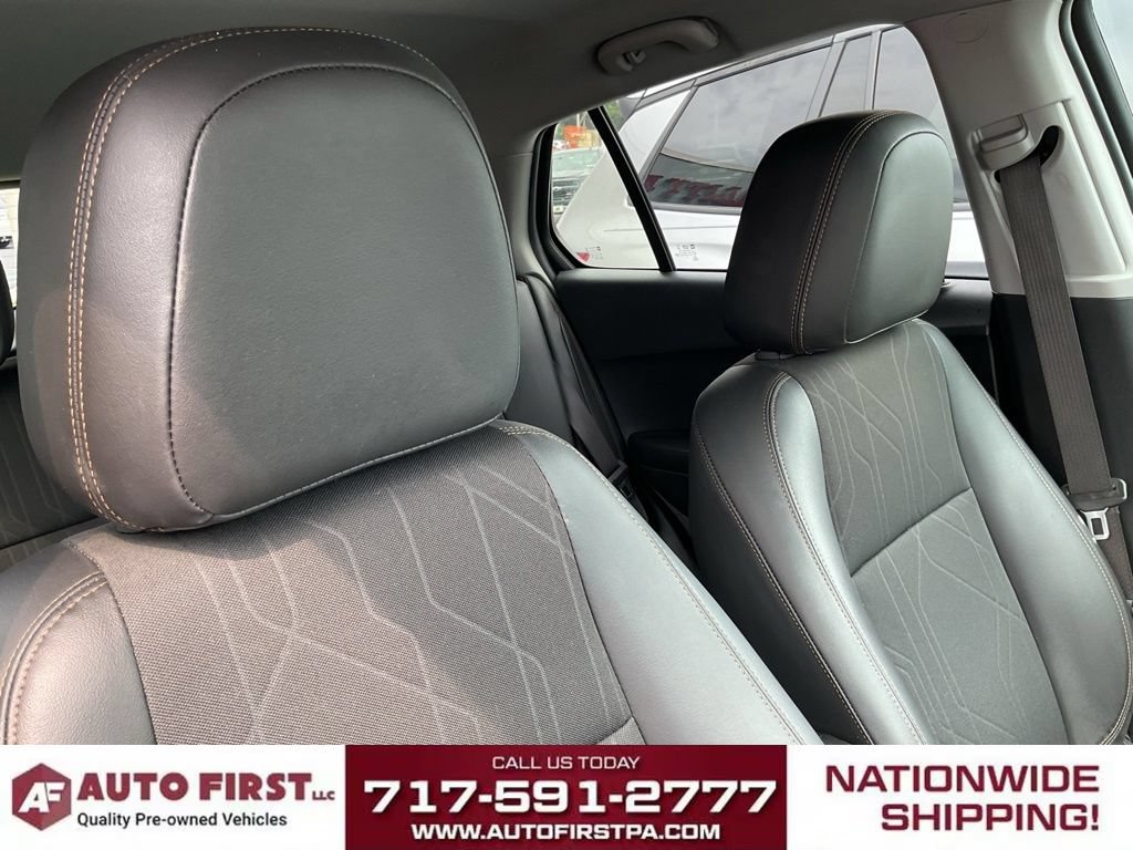 Used 2022 Chevrolet Trax LT w/ LT Convenience Package AWD/4WD image 20