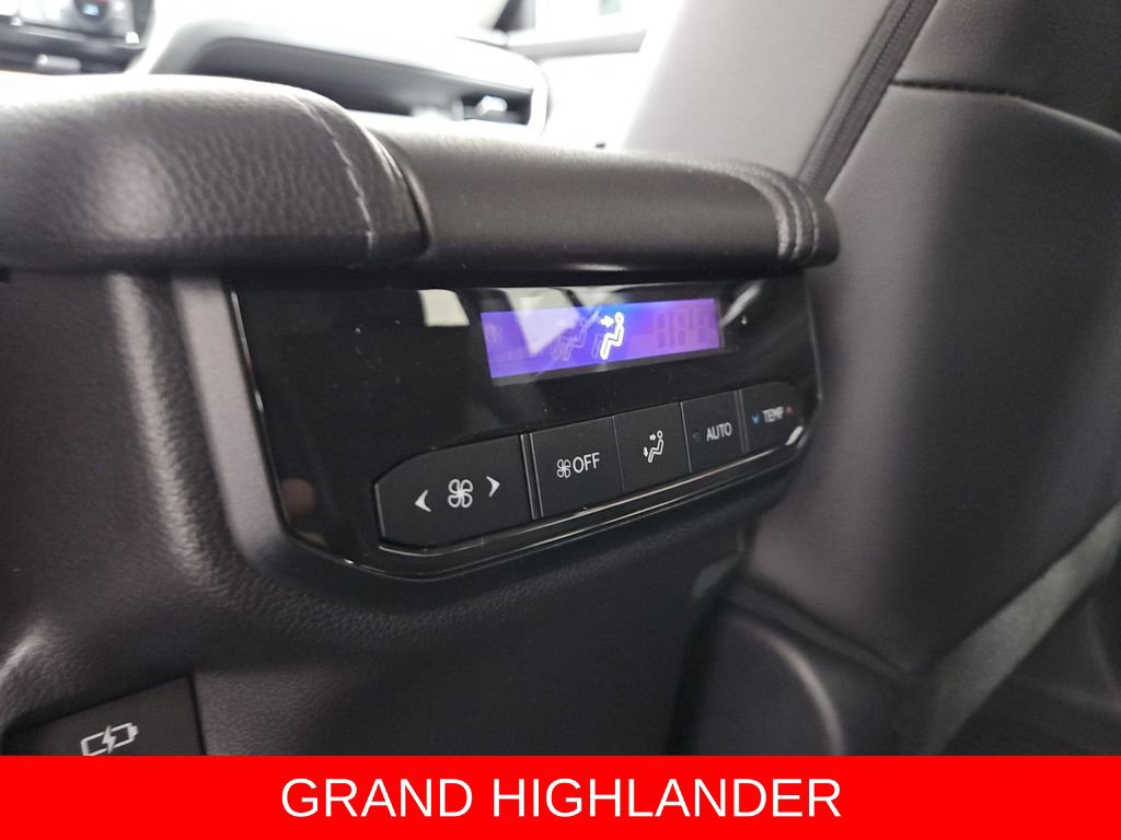 New 2026 Toyota Grand Highlander AWD image 25