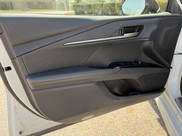 Used 2025 Toyota Camry XSE w/ Premium Plus Package FWD image 13