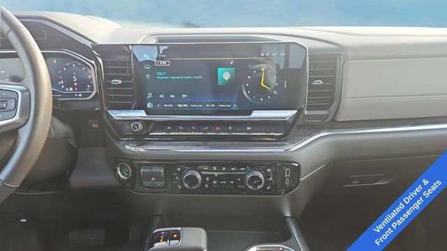 Used 2023 Chevrolet Silverado 1500 LTZ w/ LTZ Premium Package image 11