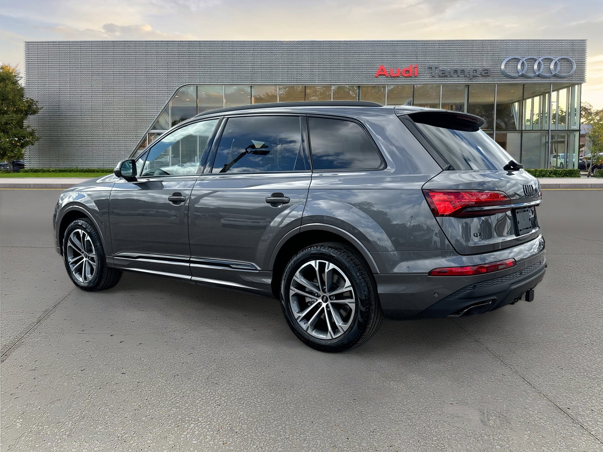 New 2026 Audi Q7 2.0T Premium image 5