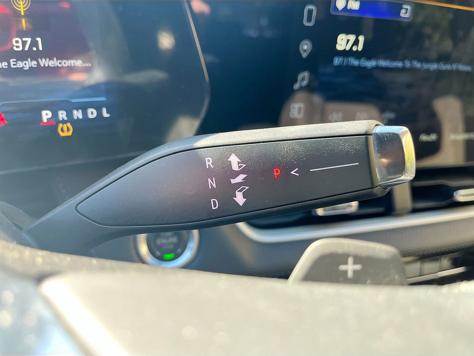 Used 2025 Chevrolet Equinox LT AWD/4WD image 17