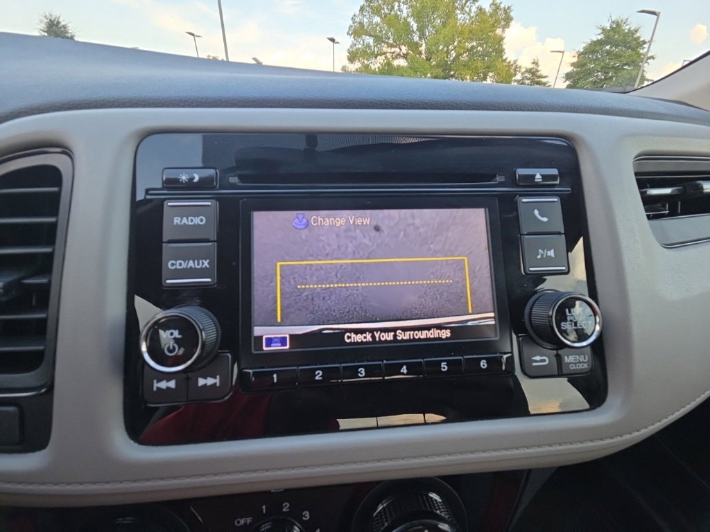 Used 2016 Honda HR-V LX image 56