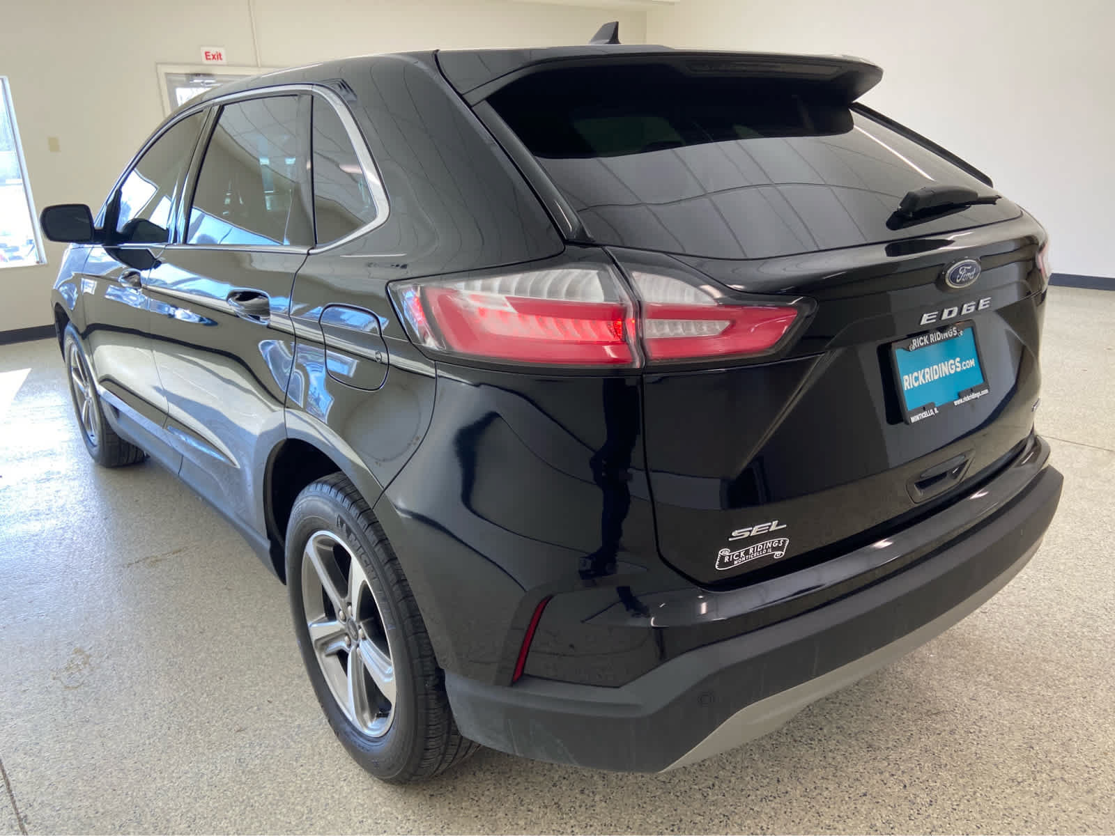 Used 2024 Ford Edge SEL w/ Convenience Package AWD/4WD image 12