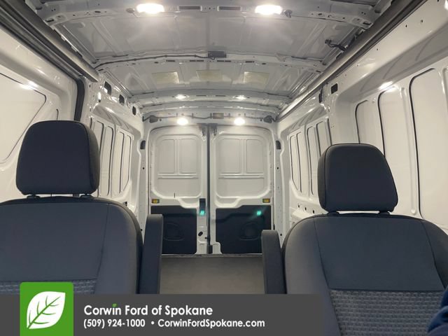 New 2026 Ford Transit 250 148 Medium Roof Extended AWD image 31