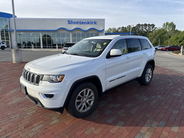 Used 2022 Jeep Grand Cherokee Laredo E RWD image 4