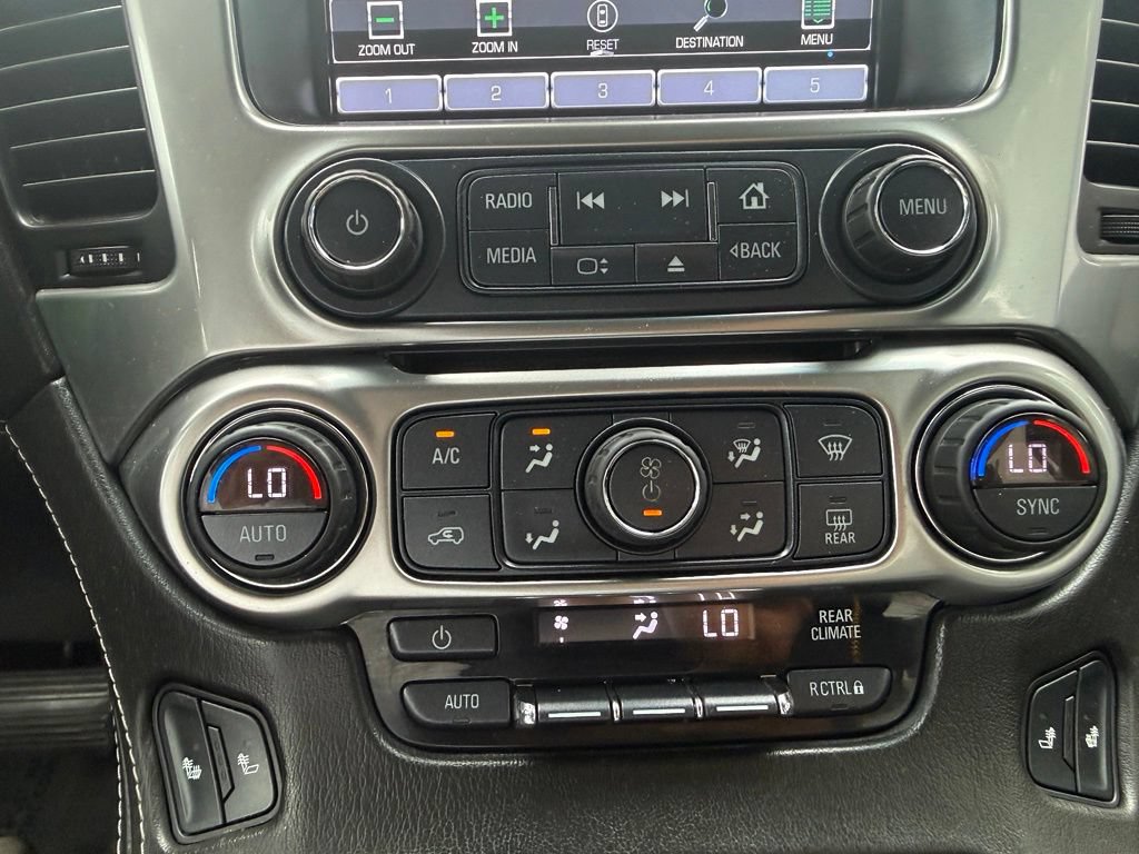 Used 2018 Chevrolet Suburban LT AWD/4WD image 23