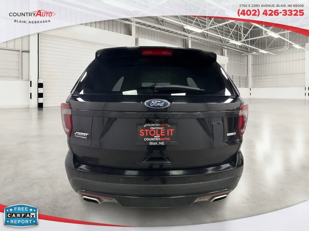 Used 2017 Ford Explorer Sport w/ Equipment Group 401A image 4