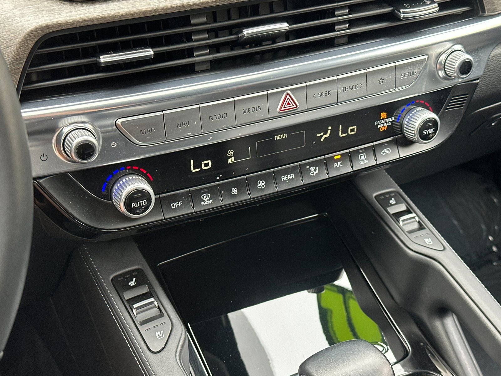 Used 2022 Kia Telluride EX image 22