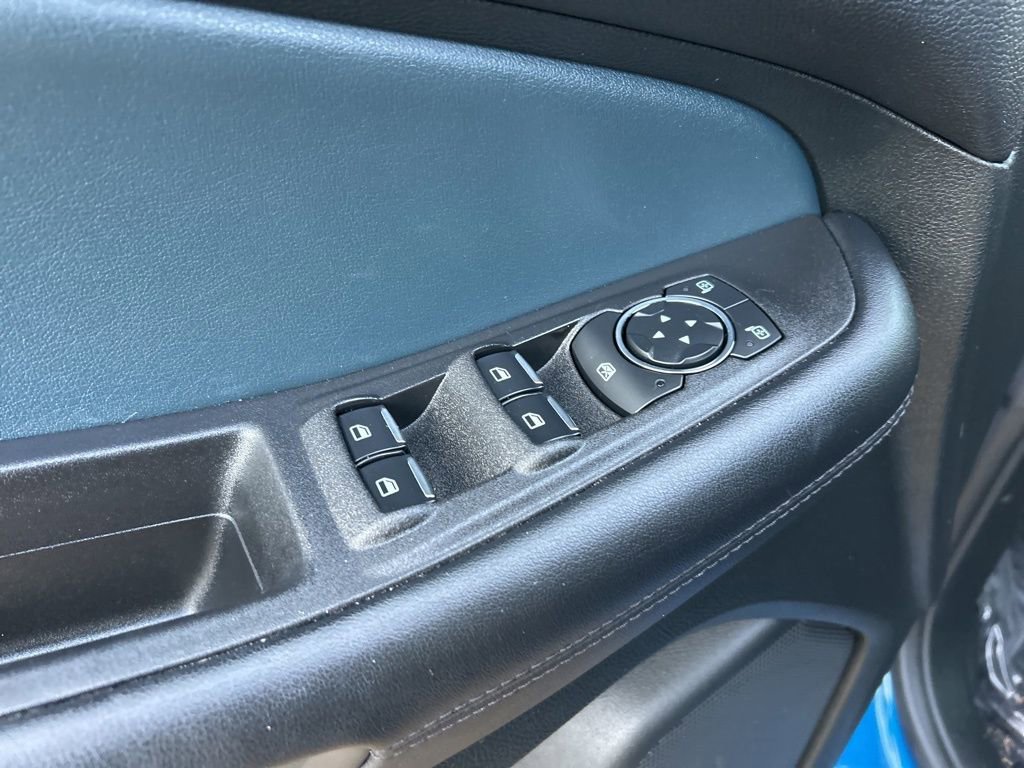 Used 2023 Ford Edge SEL w/ Sport Appearance Package image 19