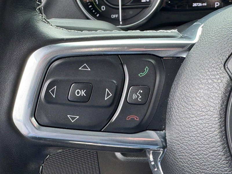 Used 2022 Jeep Wrangler Unlimited Sahara w/ Cold Weather Group image 18