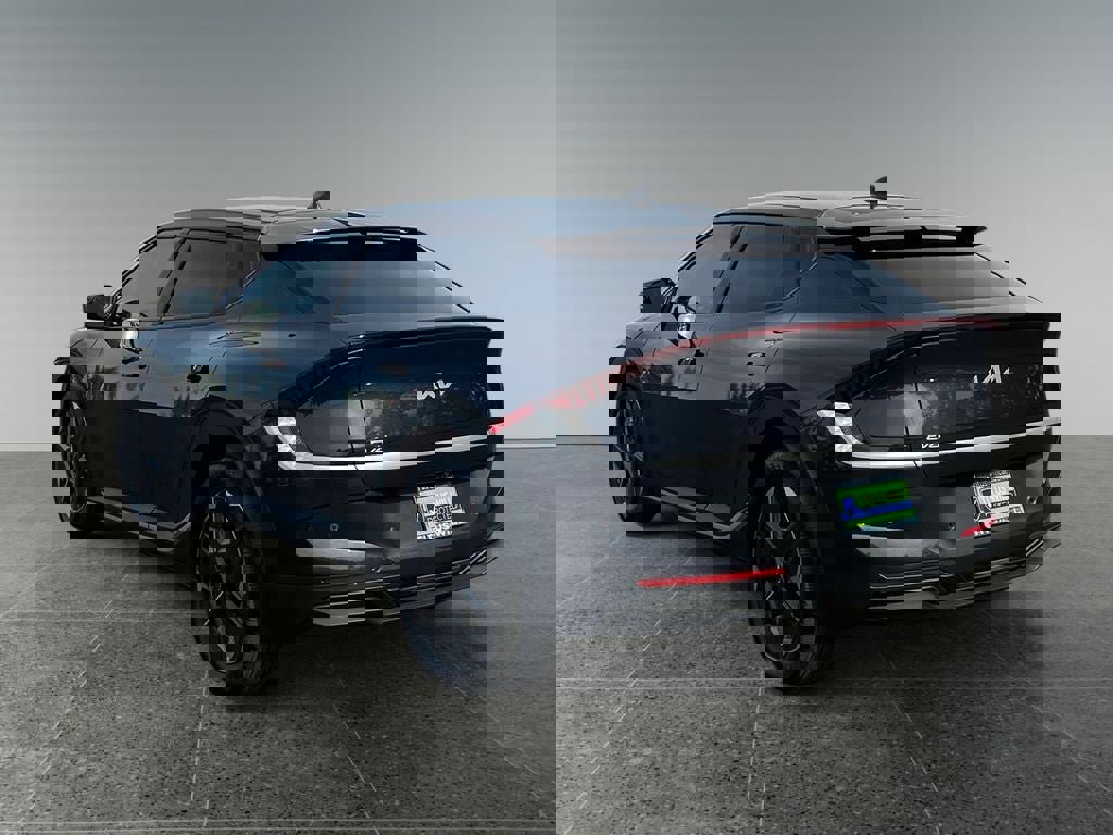 Used 2025 Kia EV6 Light AWD/4WD image 5