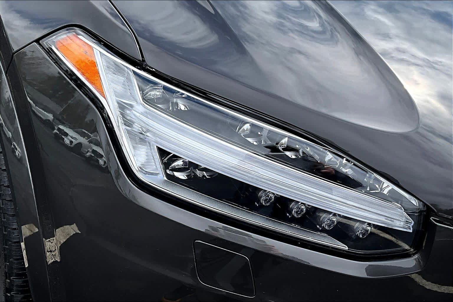Certified 2023 Volvo XC90 B6 Plus w/ Protection Package Premier AWD/4WD image 26
