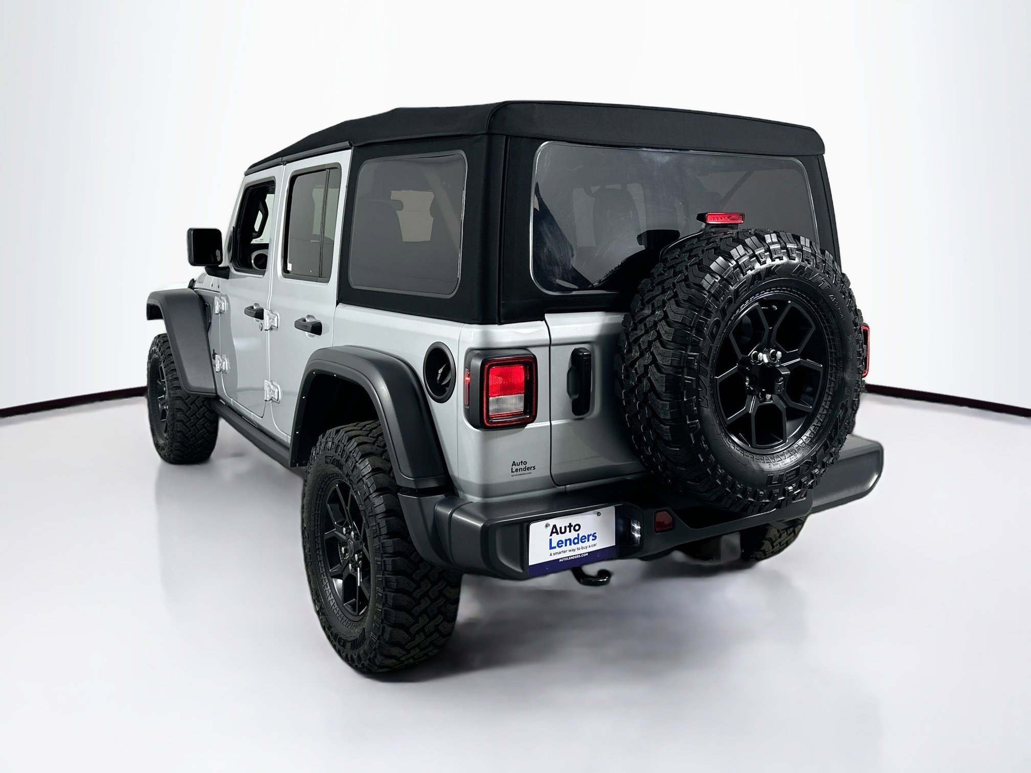 Used 2024 Jeep Wrangler Willys image 7