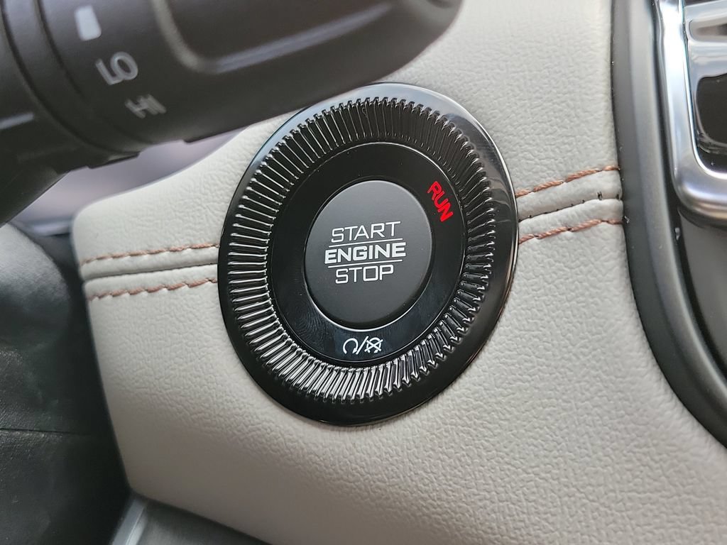 New 2026 Jeep Compass Limited AWD/4WD image 16