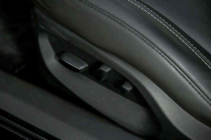 Used 2018 Chevrolet Corvette Z06 RWD image 24