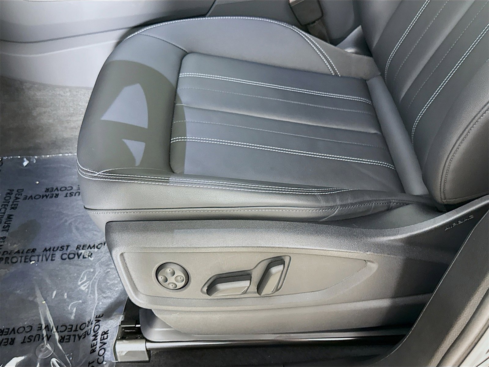 Certified 2024 Audi Q5 2.0T Premium w/ Convenience Package image 18