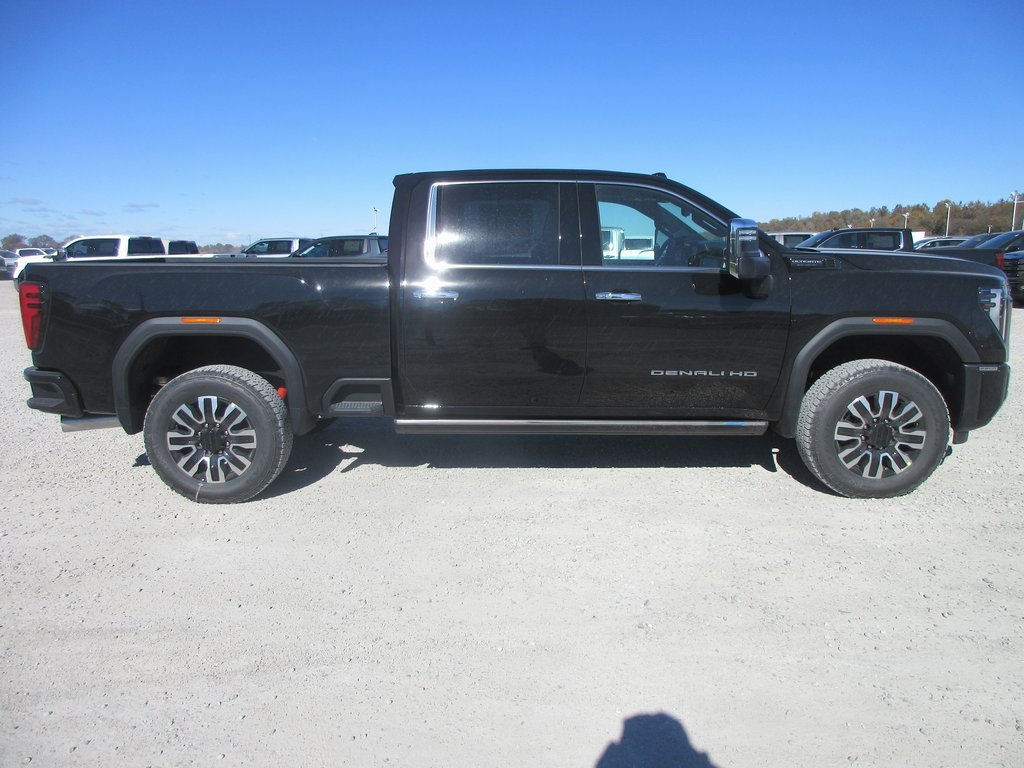 New 2026 GMC Sierra 2500 Denali Ultimate image 3